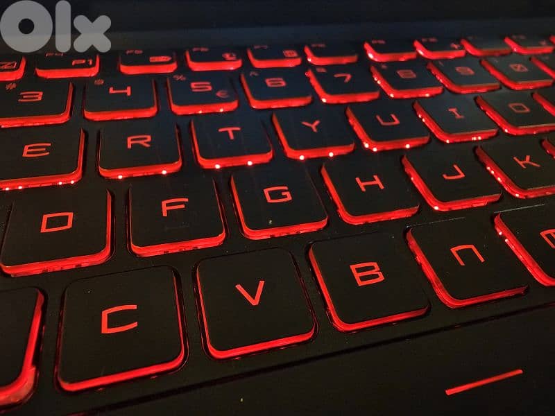 in box msi core i7-10750H gaming laptop 4