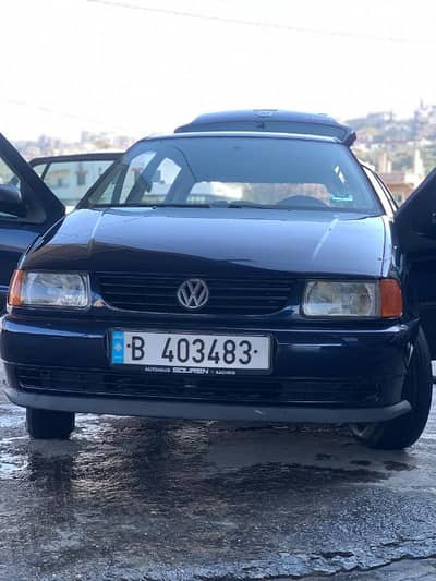 فولكسفاغن ا-غولف 2001