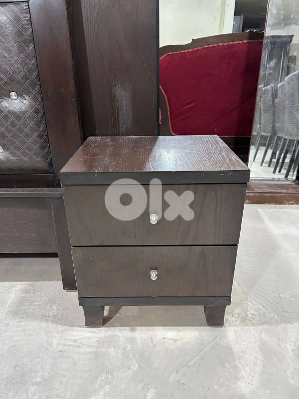 اوضة نوم شغل توصاية خشب زان ولاتي كلا كتير مرتبة ملبسة قشر 3