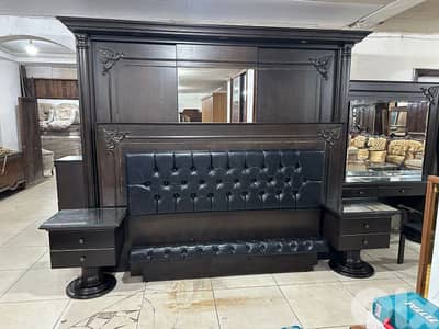 اوضة نوم ملكية سحاب خشب زان ولاتي كلا ملبسة قشر