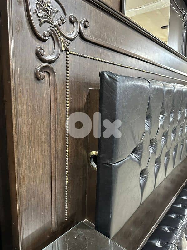 اوضة نوم ملكية سحاب خشب زان ولاتي كلا ملبسة قشر 9