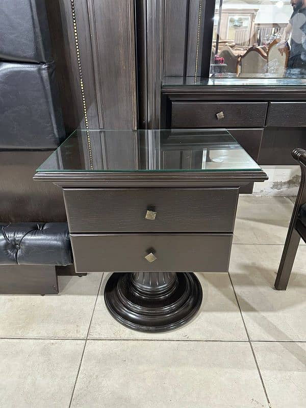 اوضة نوم ملكية سحاب خشب زان ولاتي كلا ملبسة قشر 14