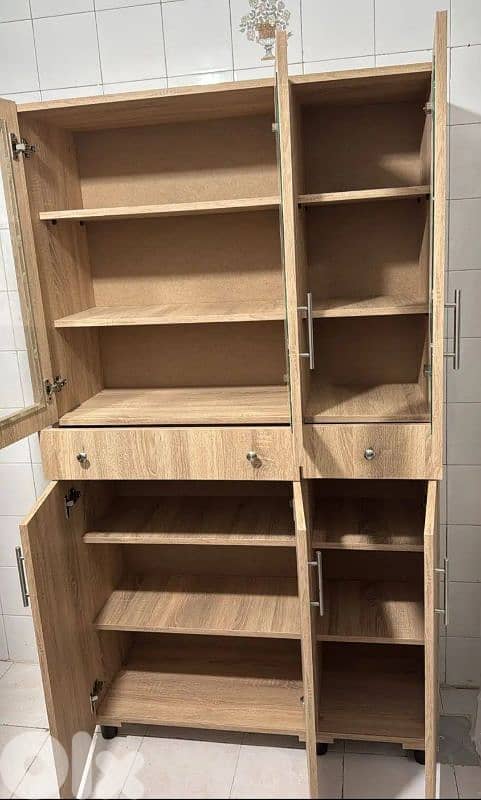 فاترينة مطبخ حجم كبير عرض 105 سم 1