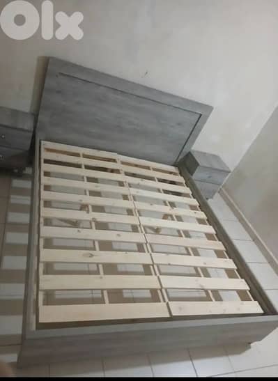 تخت مجوز 170 سم مع كمود صغار اتنين