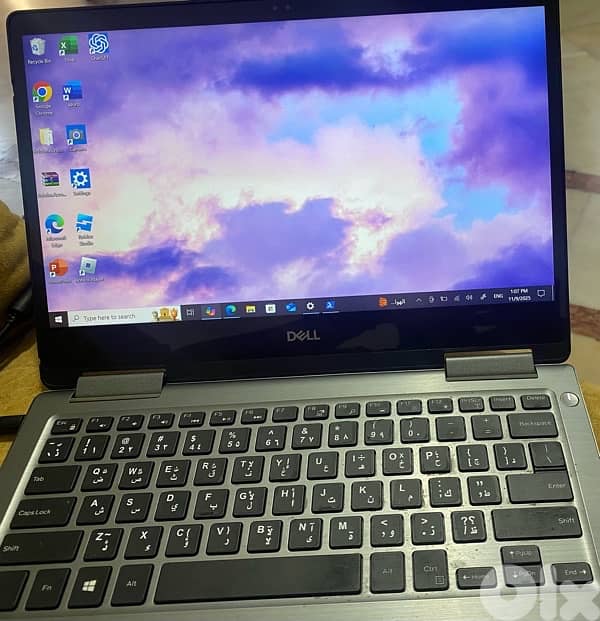 Dell Inspiron 7373 Laptop 2-in-1 1