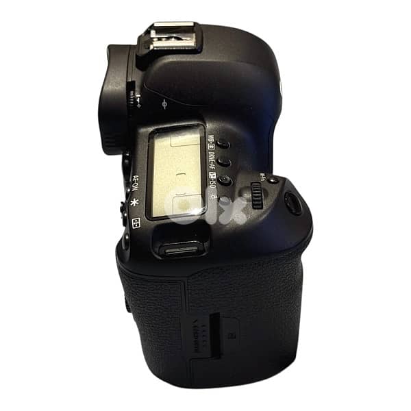 Canon 5D Mark IV Kit with 70-200 f2.8 and 24-105 L Lenses 7