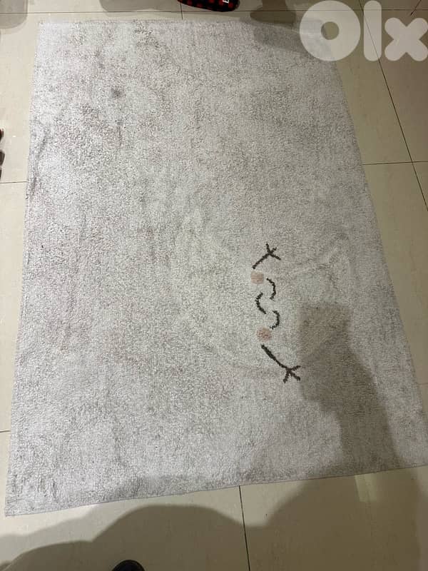 kids Bed + dresser + shelves + rug 4