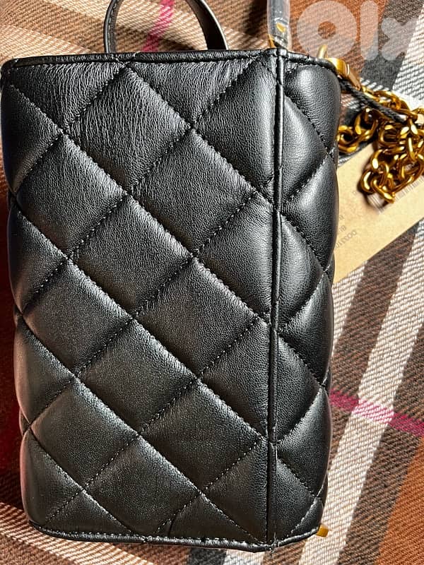 STEVE MADDEN quilted chain cross bag -new in tag 3