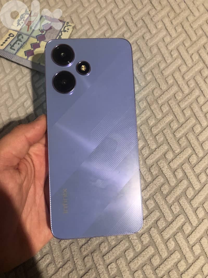 Infinix hot 30 play 1