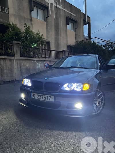 BMW 3-Series 2004