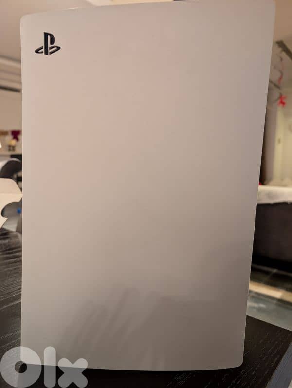 Playstation 5 825 gb amazing condition 2