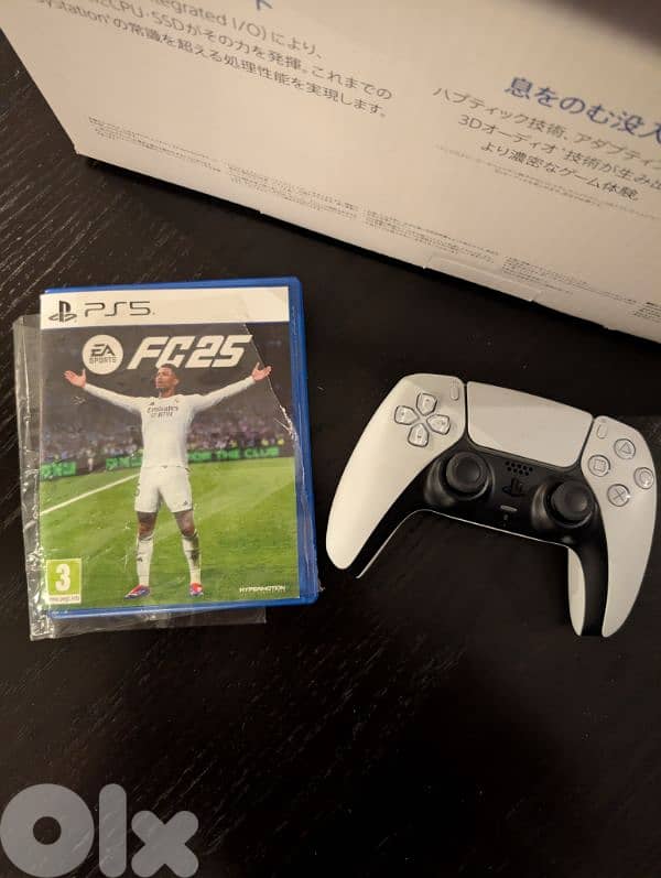 Playstation 5 825 gb amazing condition 4