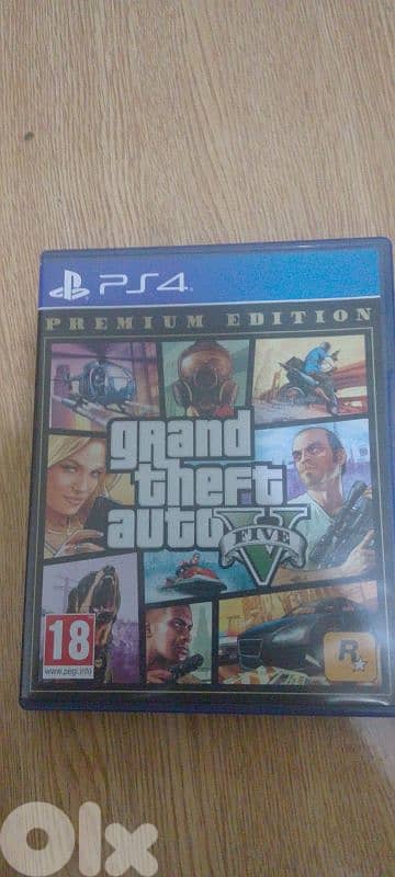 Ps4 slim 1 Tb with copy a controller and GTA 5 disc