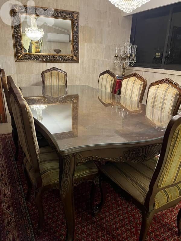 Dining Table with Chairs – Used, Good Condition 1