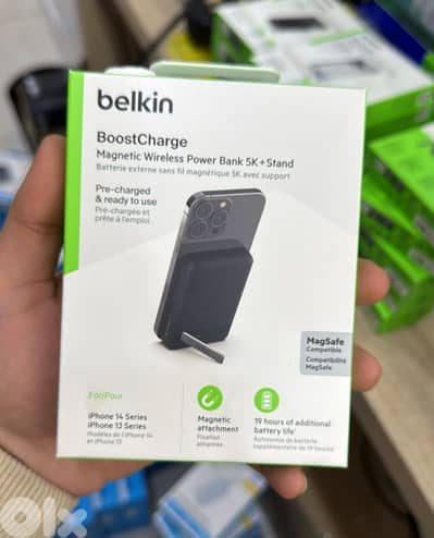 Belkin boostcharge magnetic wireless power bank 5k with stand black
