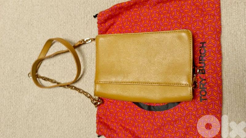 tory burch mustard crossbag 1