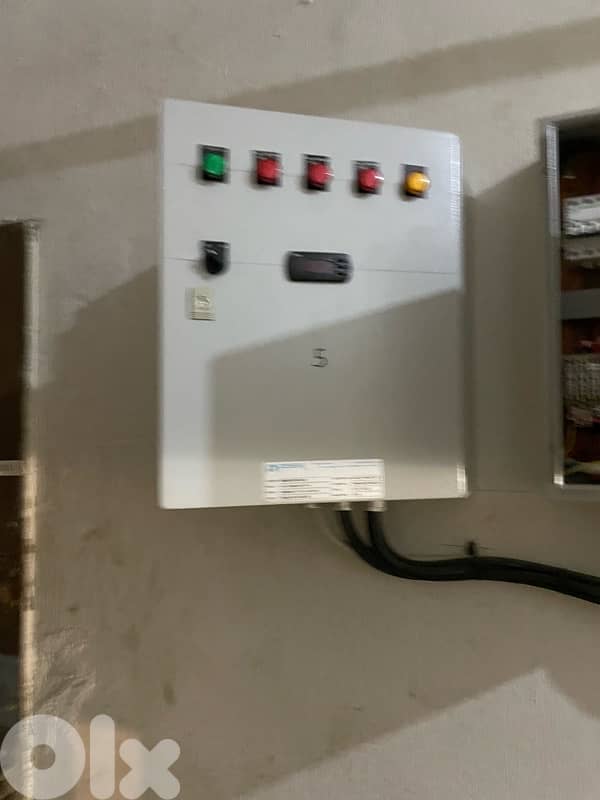 مكنات تبريد ٥ طون كاملة جاهزة للتركيب. 70586526 5