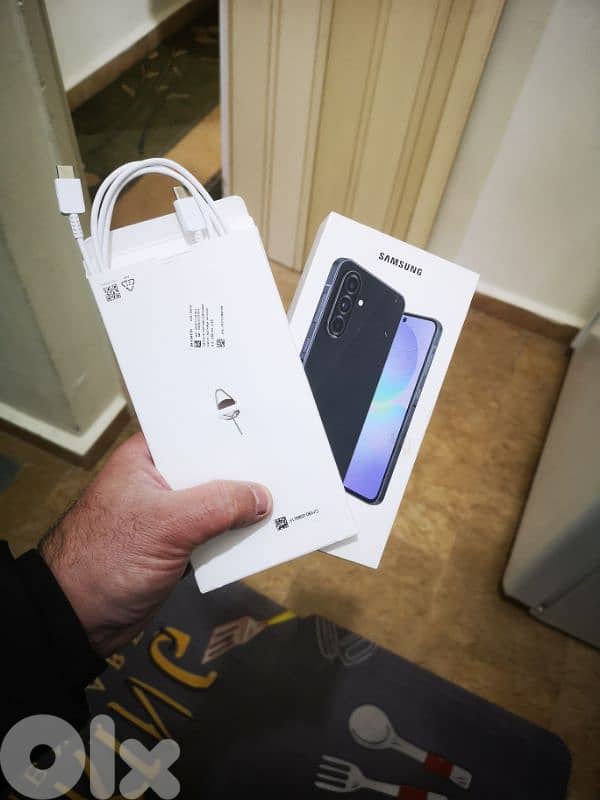 Samsung Galaxy A36 5G ( 16Gb Ram and 256 GB Memory) New 2