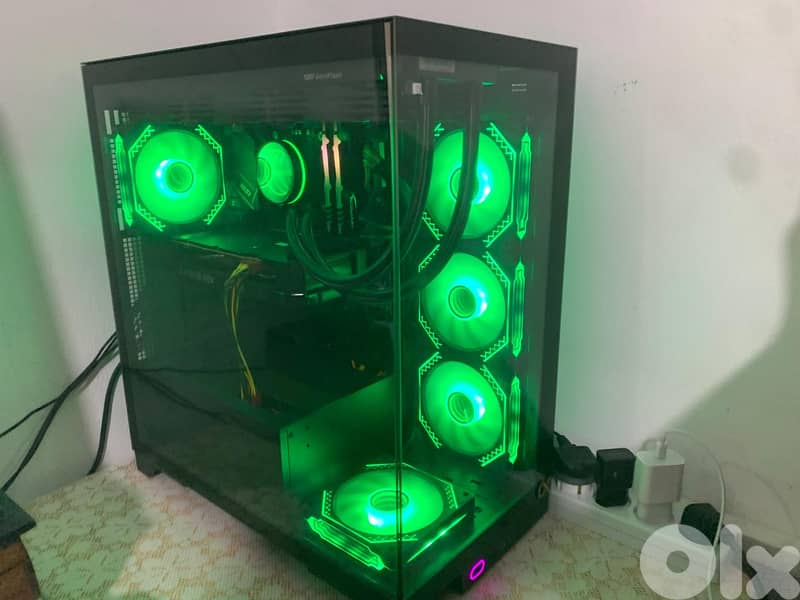 High End Gaming Case 4