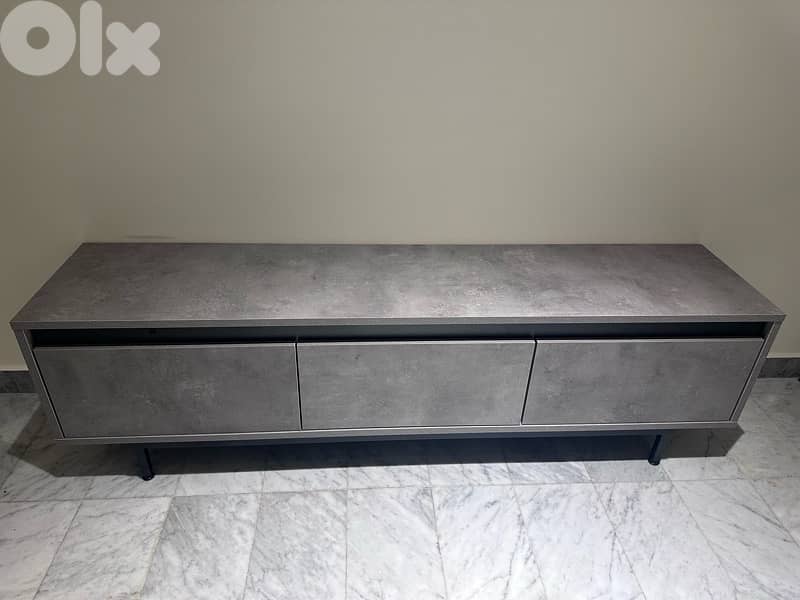 living room and dining table at discount 1