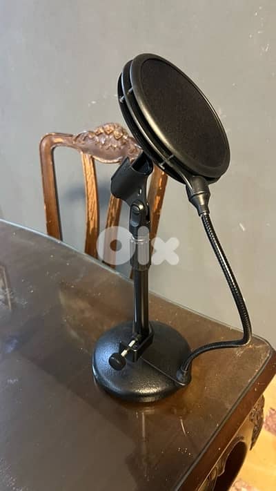 Mic Desk Stand + Pop Filter