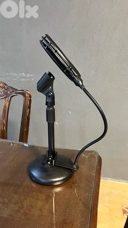 Mic Desk Stand + Pop Filter 2
