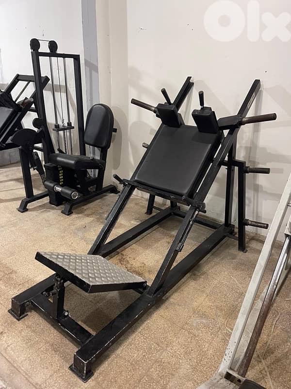 Squat machine like new 2