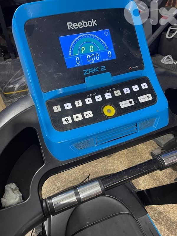 Treadmill reebook like new hold up to 120kg 6