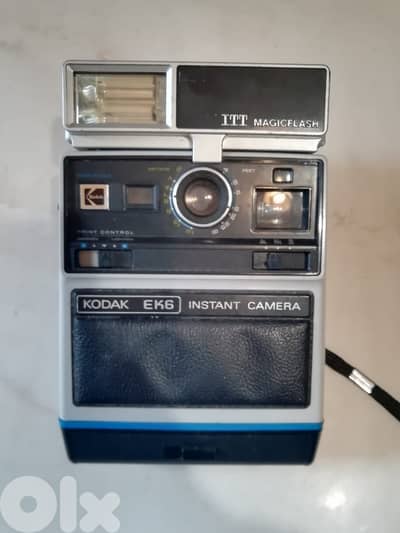 Vintage Kodak EK6 Instant Camera plus add on flash UNTESTED as is