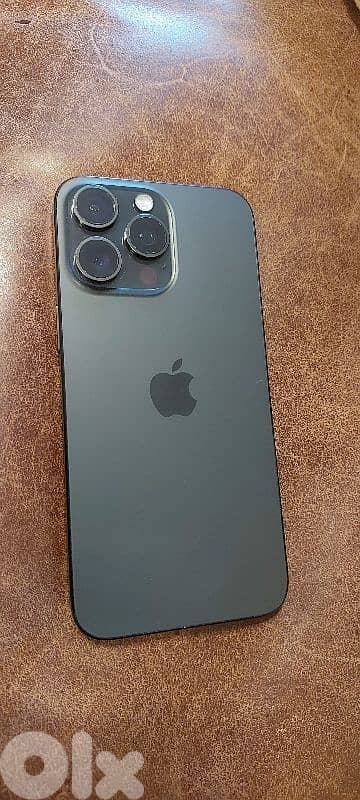 iPhone 15 pro max 1tb 90% battery 1