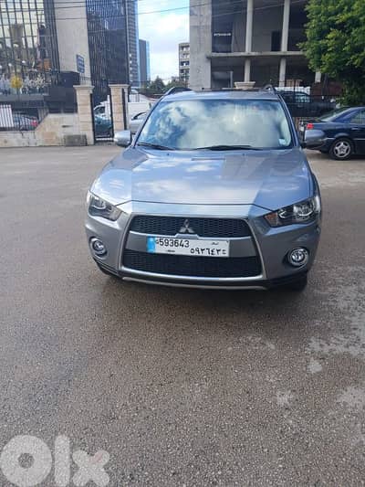 Mitsubishi Outlander 2013