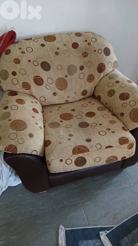 صالون للبيع 1