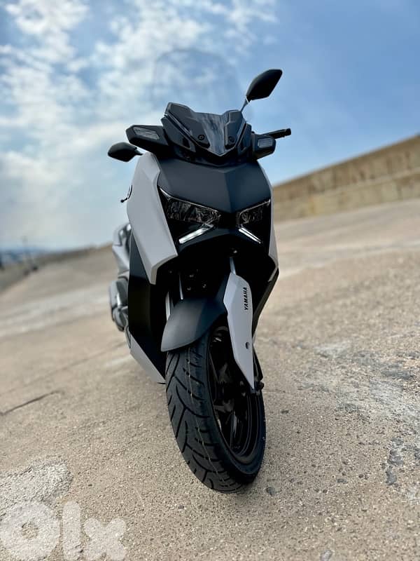 Yamaha Xmax 300 - Model 2023 2