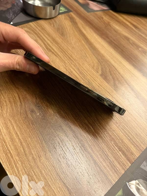 ايفون ١٣ برو ماكس نضيف 1