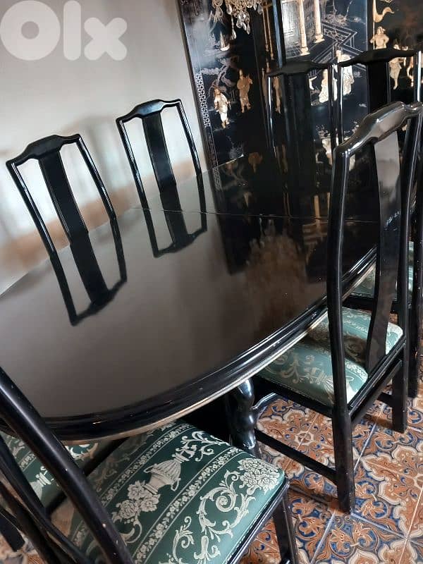 طاولة سفرة مع كراسي 1