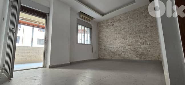 Apartment For Sale in Ballouneh. - شقة للبيع في بلونة.