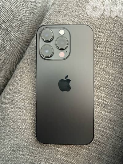 iPhone 14 Pro in a very good condition + Box
