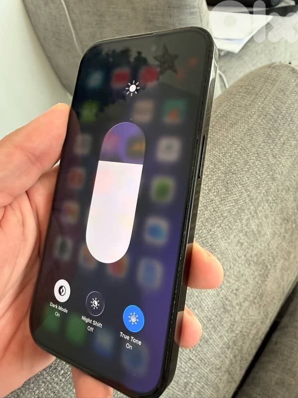 iPhone 14 Pro in a very good condition + Box 3