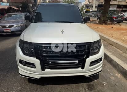 Mitsubishi Pajero 2020