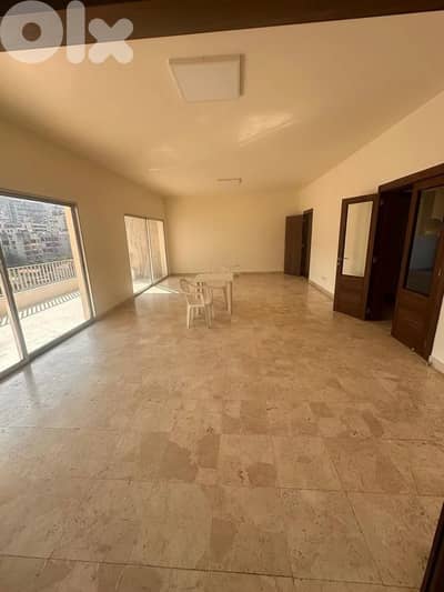 Jal El Dib/ Bright Apartment for Rent - جل الديب / شقة مشرقة للإيجار