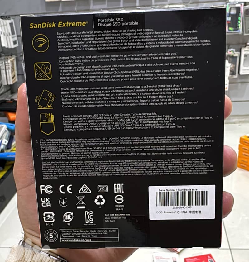 Sandisk extreme portable SSD 8tb up to 1050mb/s 700$ 1