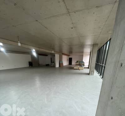 Showroom for Rent in Tabarja