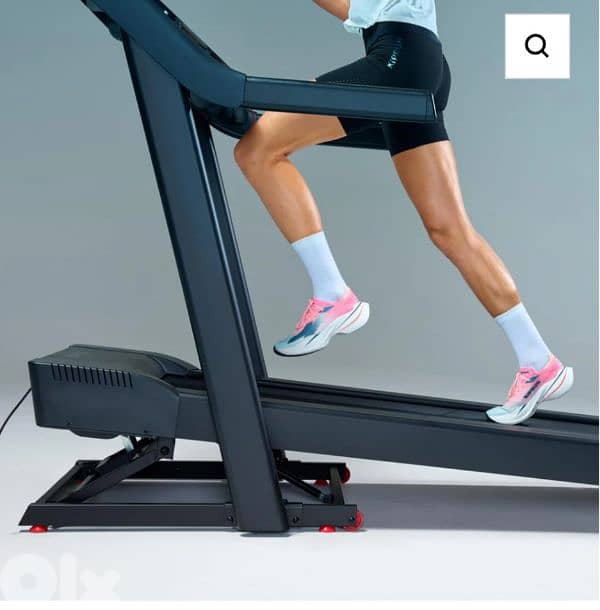 sports treadmill 2,hp motor automatic incline 5