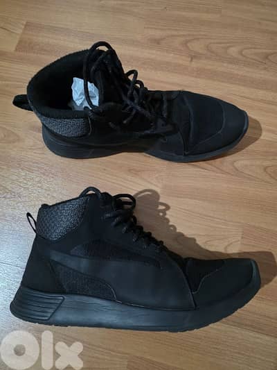original Puma ankle sneakers size 41