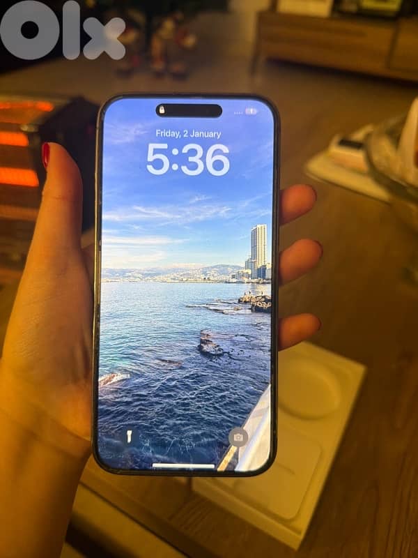 very clean iphone 14 pro max 3