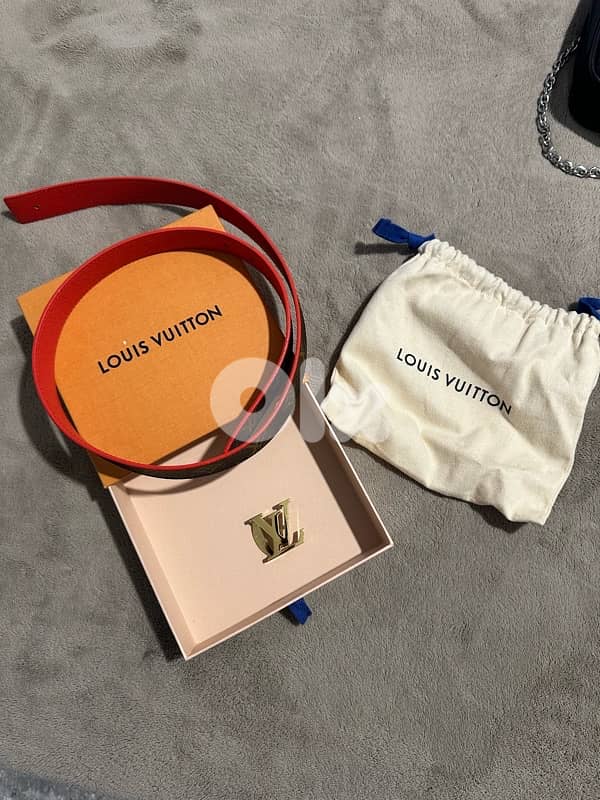 Louis Vuitton Reversible Belt – Like New (Used Once) – Full Set 1