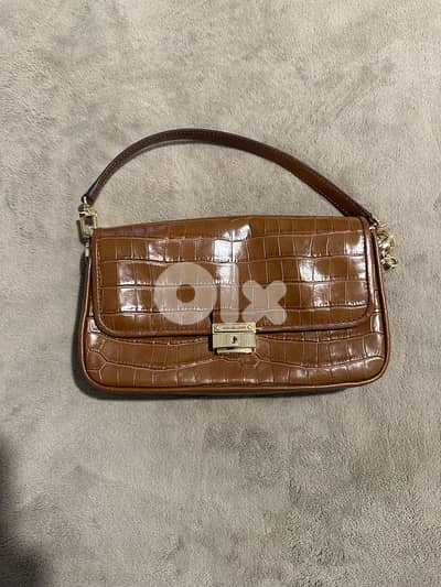 Michael Kors Croc-Embossed Leather Shoulder Bag – Brown