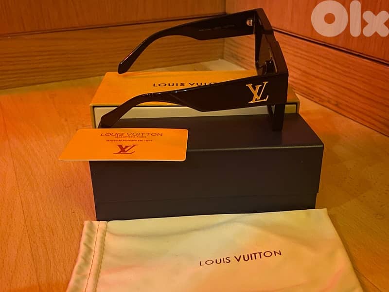 LOUIS VUITTON Cyclone Sunglasses 2