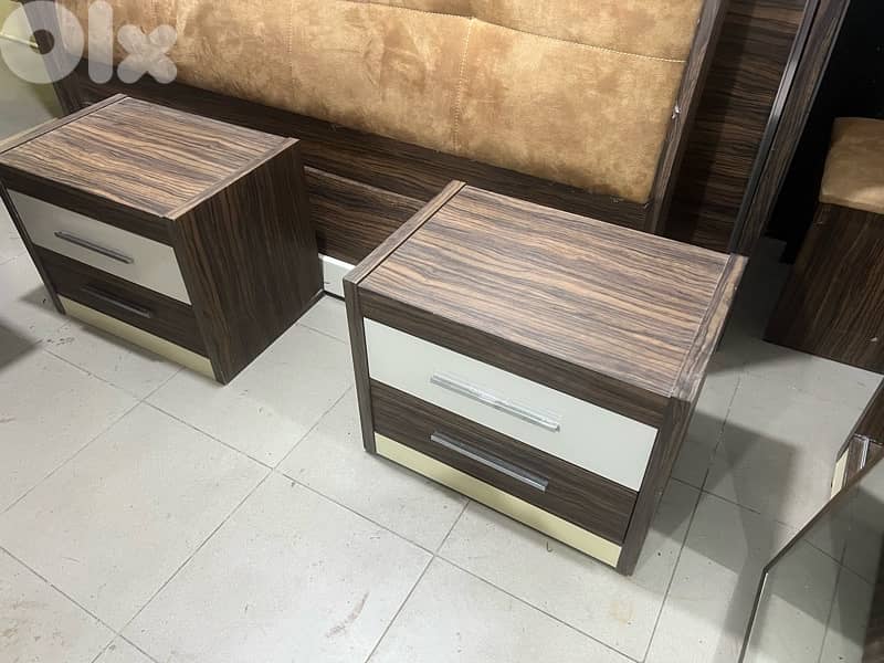 غرفة نوم شغل استقبال مستعملة شبه جديدة 7