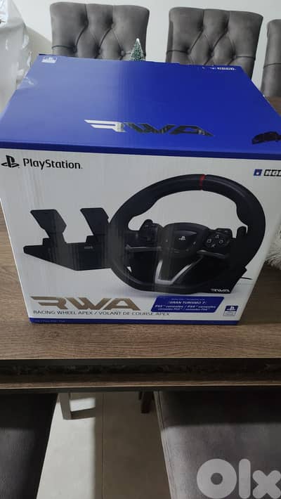 Gaming racing wheel for PS5 and PS4